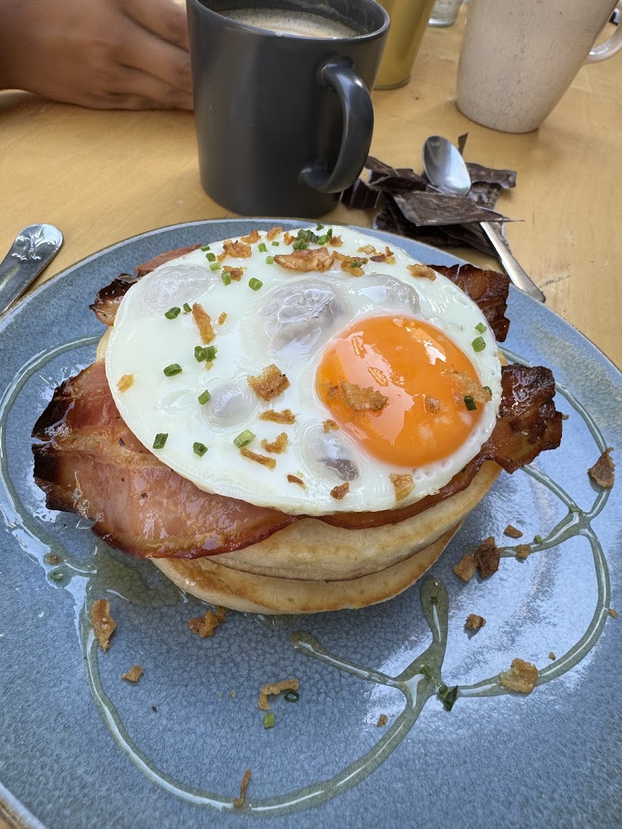 Conqvistador Brunch Cafe-7